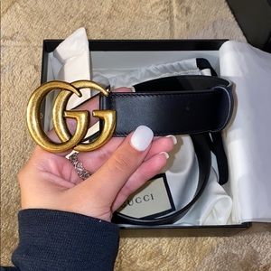 GUCCI leather belt with double G buckle